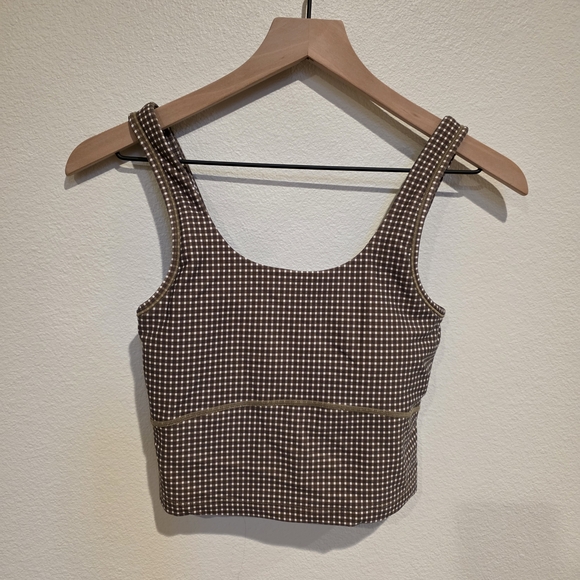 Women's Gold Patterned Activewear Set - Picture 8 of 8